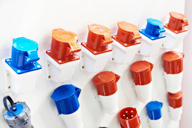 Industrial plugs & sockets